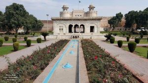 Hazuri Bagh Lahore Image